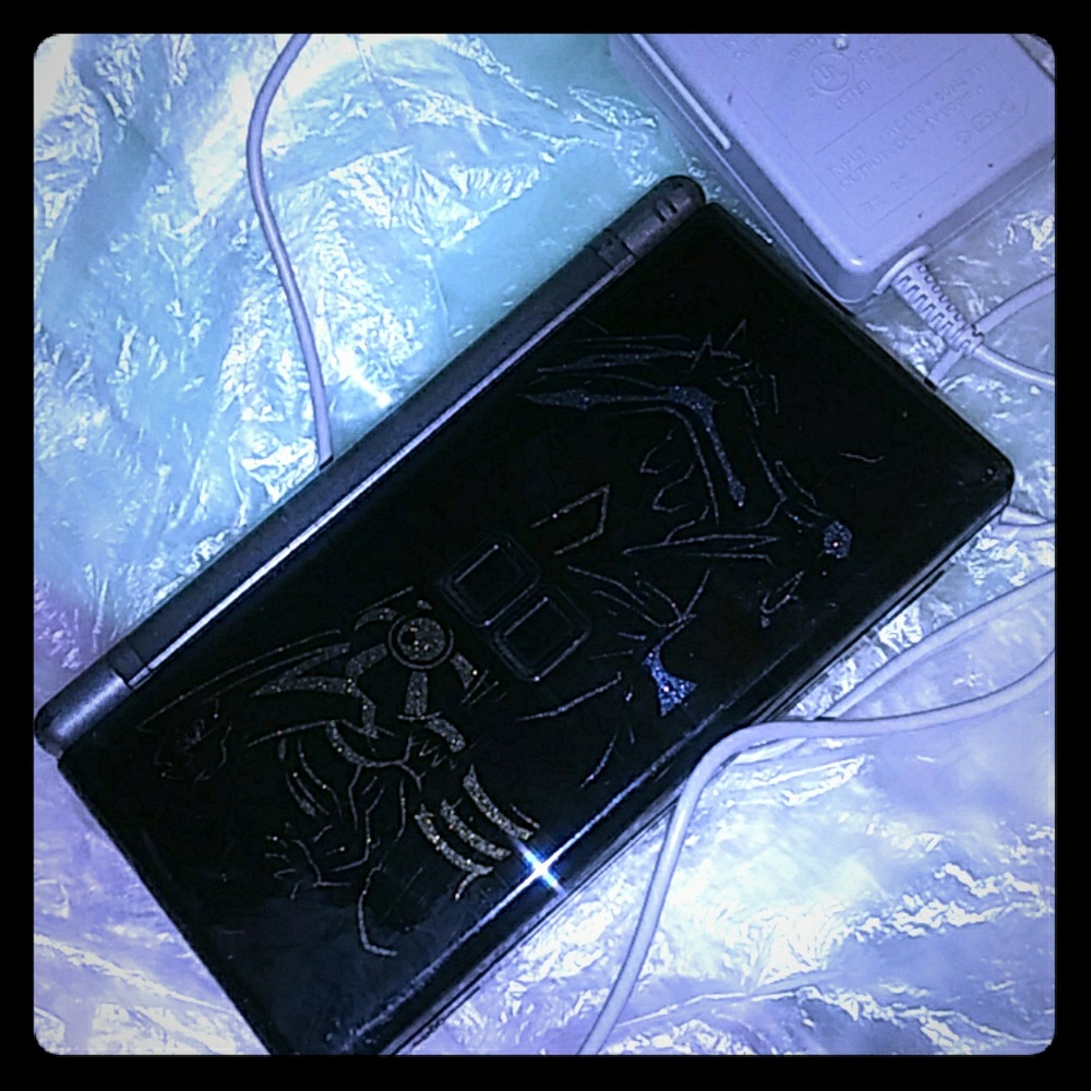 Nintendo DS with Engraved design